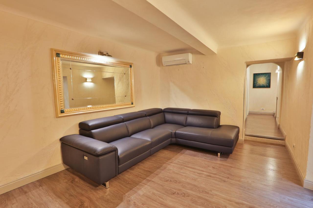 Grottini Luxury Suites ~ Pantheon Rom Eksteriør billede